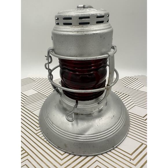 Early Edition Antique Dietz Traffic Gard Red Lantern Warsaw NY Vintage - Picture 2 of 7